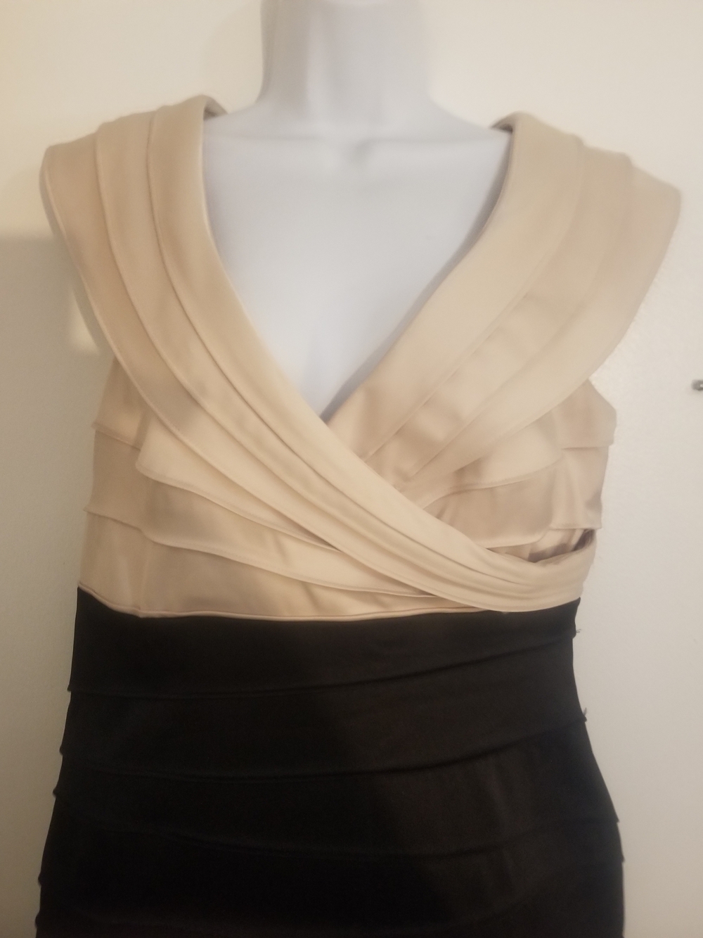 Pre-loved Two-Tone V-Neck Layered Dress in Beige and Black